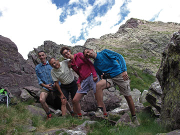 Bellissima impegnativa salita dalle Baite di Mezzeno al Monte Pradella (2626 m.) nella bella ventosa giornata del 24 luglio 2010 - FOTOGALLERY